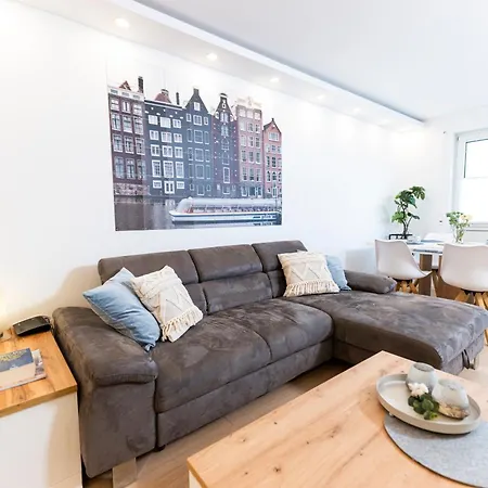 Bellabene Modernes Studioapartment In Zentraler Lage, Arbeitsplatz, Parkplatz Pforzheim