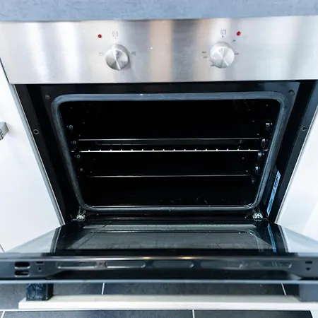 Appartement Bellabene Modernes Studioapartment In Zentraler Lage, Arbeitsplatz, Parkplatz Pforzheim